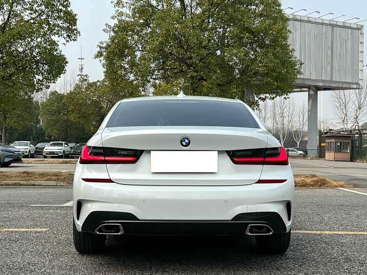 Фото 8 - BMW 3 Series