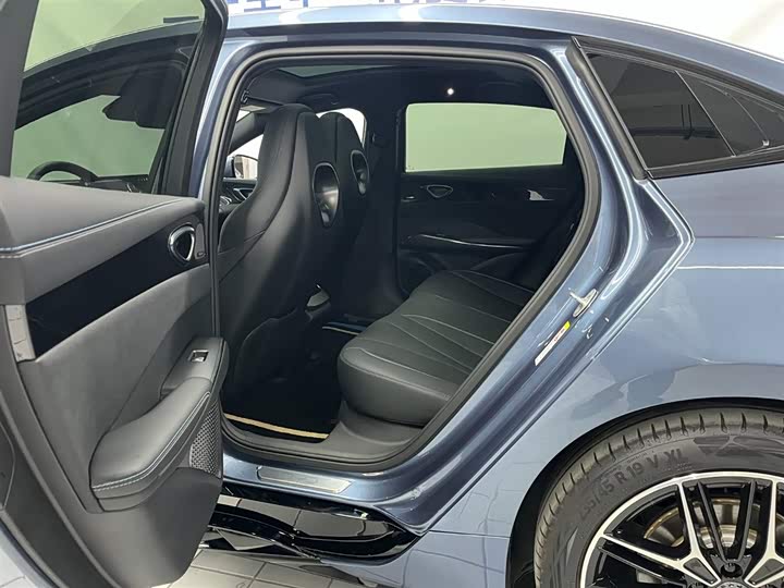 Фото 8 - BYD Seal