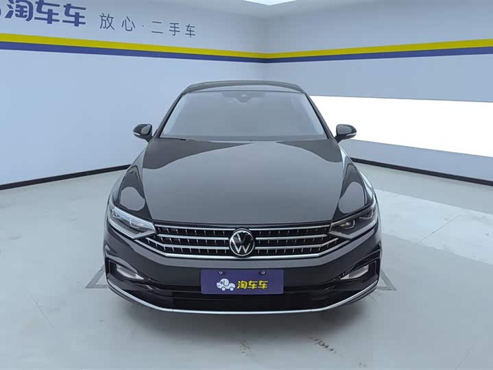 Фото 2 - Volkswagen Magotan