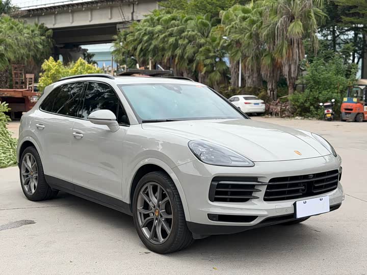 Фото 3 - Porsche Cayenne