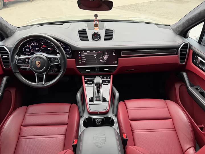 Фото 5 - Porsche Cayenne