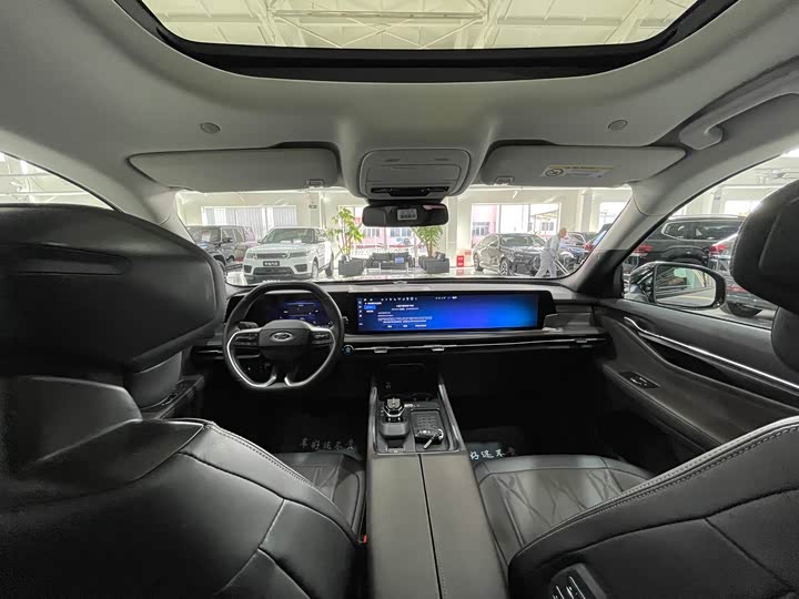 Фото 8 - Ford Edge