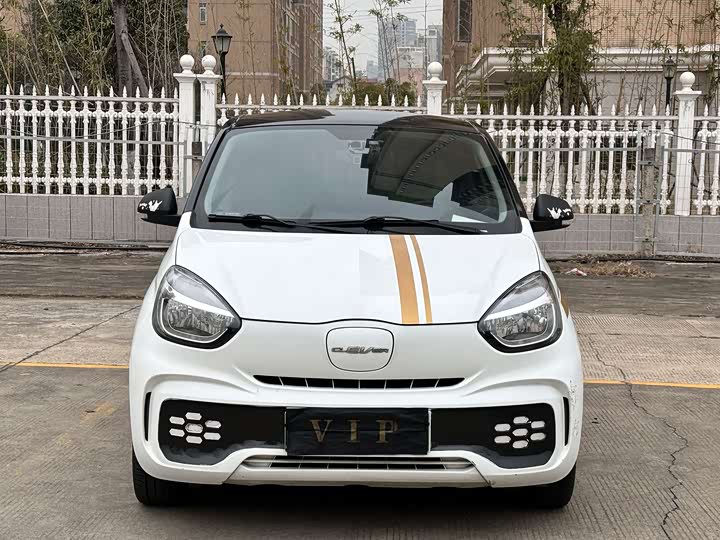 Фото 2 - Roewe Clever