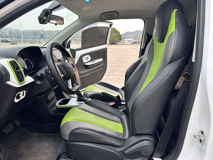 Фото 4 - Roewe Clever