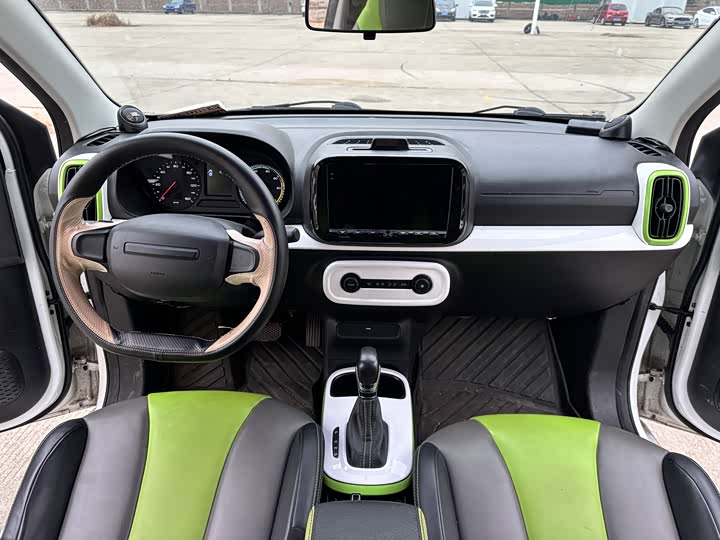 Фото 6 - Roewe Clever