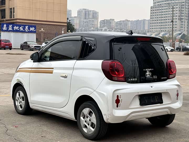 Фото 7 - Roewe Clever