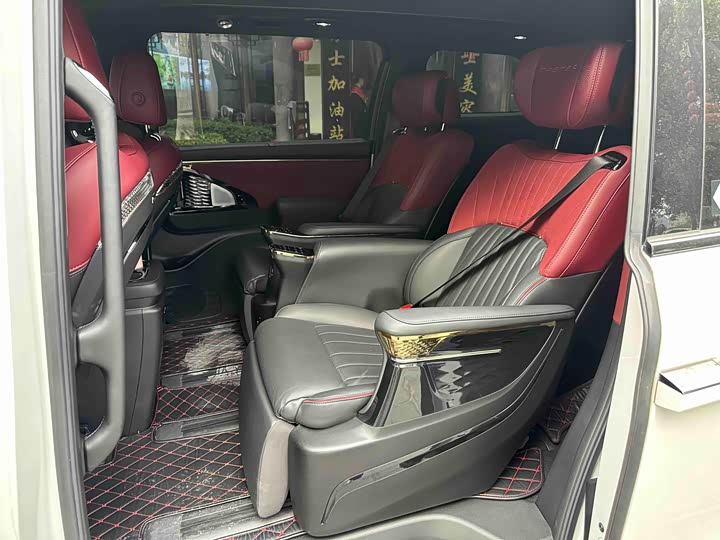 Фото 5 - GAC Trumpchi M8