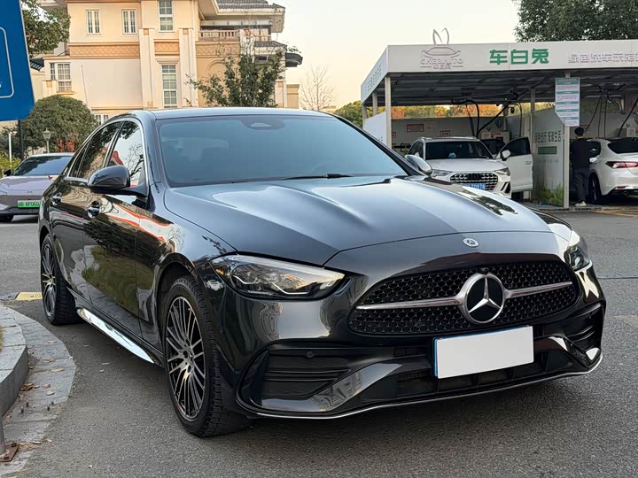 Фото 4 - Mercedes-Benz C-Class