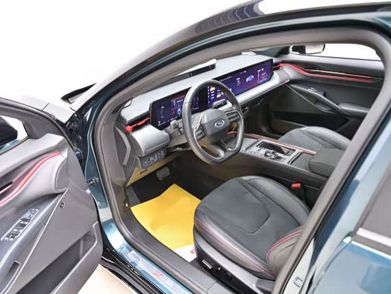 Фото 9 - Ford Mondeo