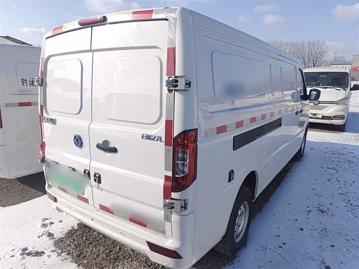 Фото 4 - Dongfeng EM27