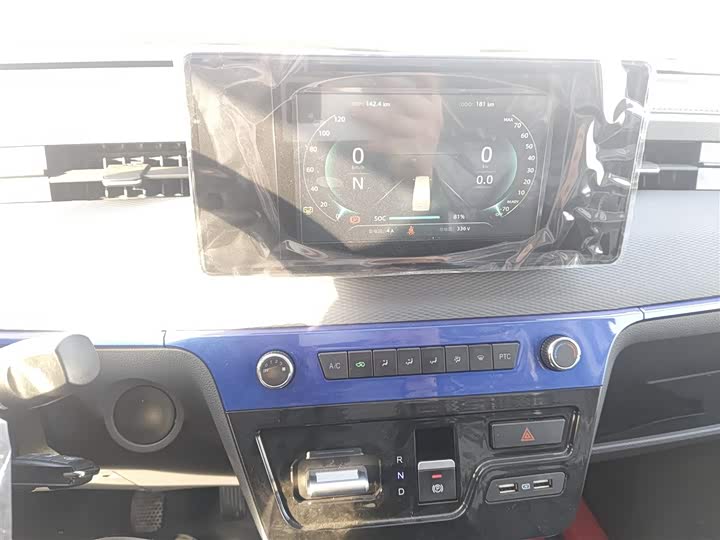 Фото 6 - Dongfeng EM27