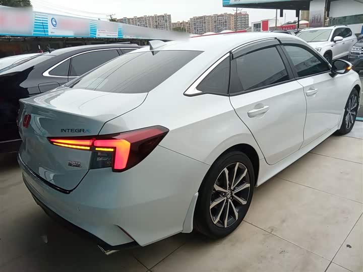 Фото 7 - Honda Integra