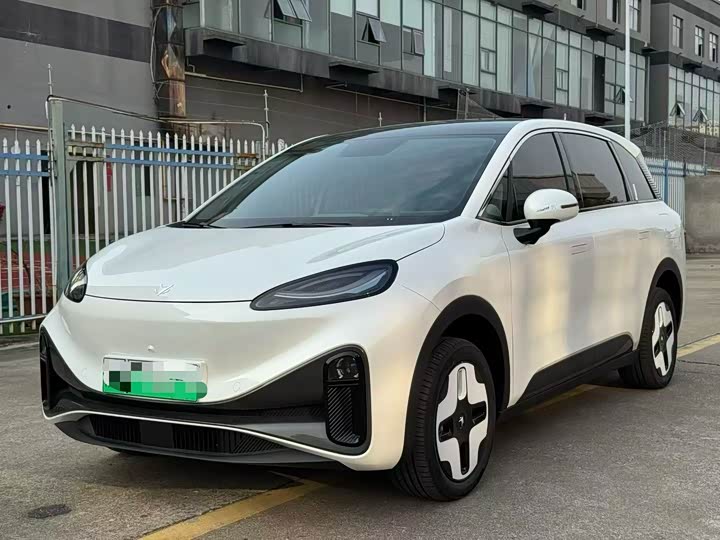 Фото 1 - BAIC Arcfox Kaola S