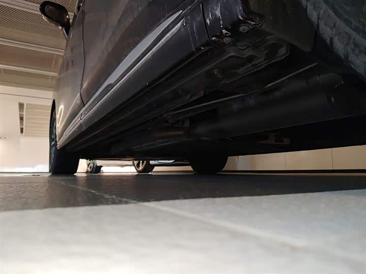 Фото 6 - Hongqi HQ9 Hybrid