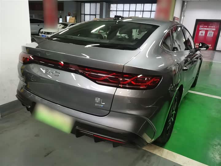 Фото 7 - BYD Qin L