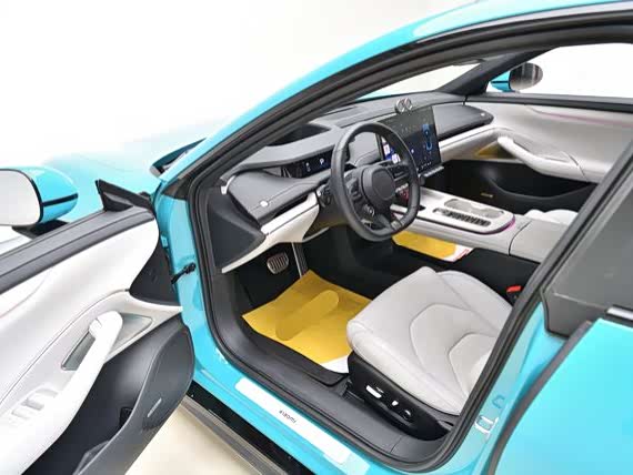 Фото 7 - Xiaomi SU7