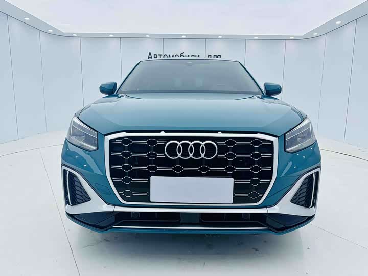 Фото 2 - Audi Q2L