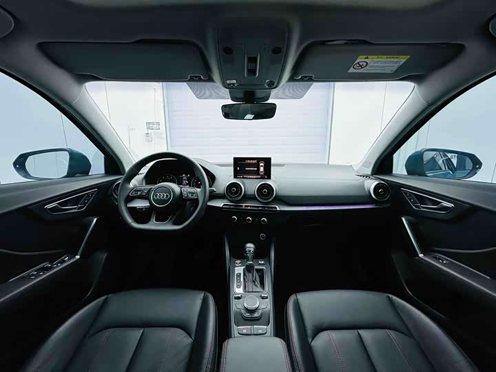 Фото 4 - Audi Q2L