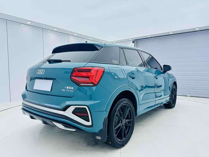 Фото 7 - Audi Q2L