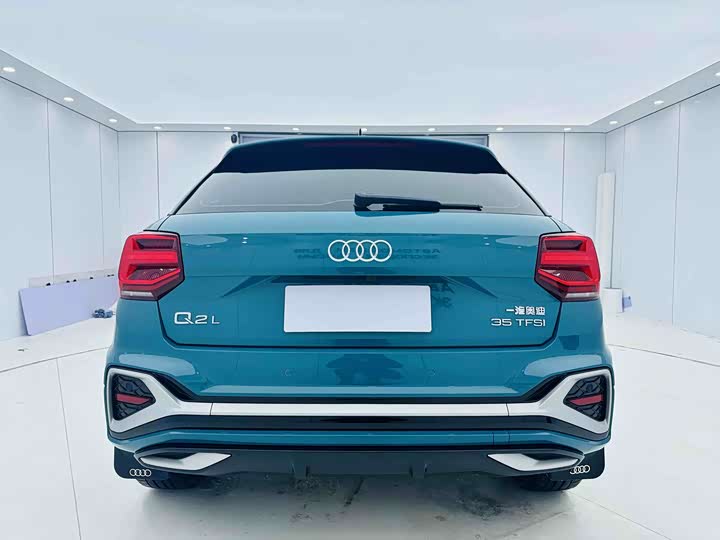 Фото 8 - Audi Q2L
