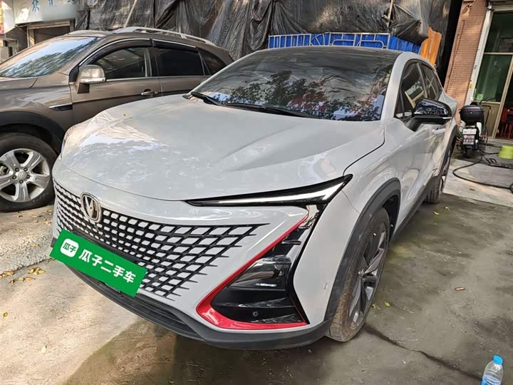 Фото 1 - Changan UNI-T