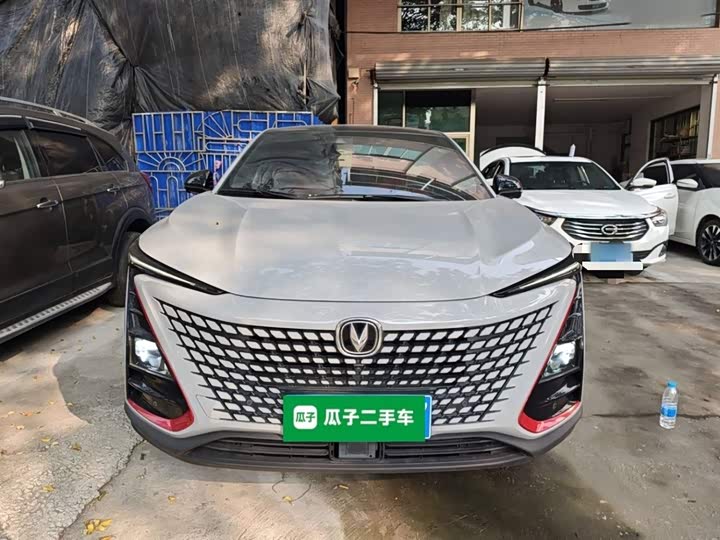 Фото 3 - Changan UNI-T