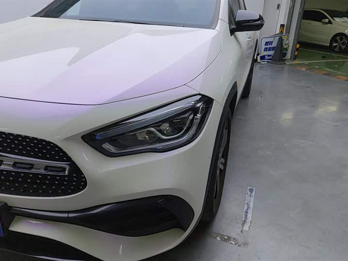 Фото 5 - Mercedes-Benz GLA-Class