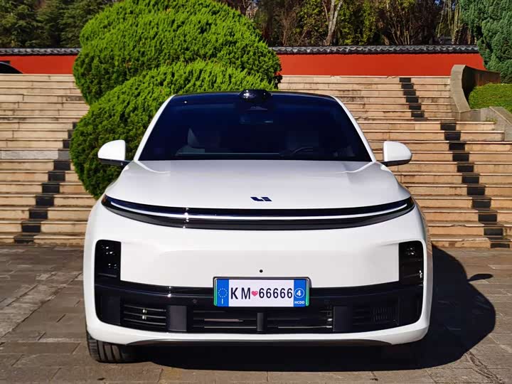 Фото 2 - LiXiang L7