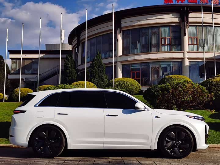 Фото 6 - LiXiang L7