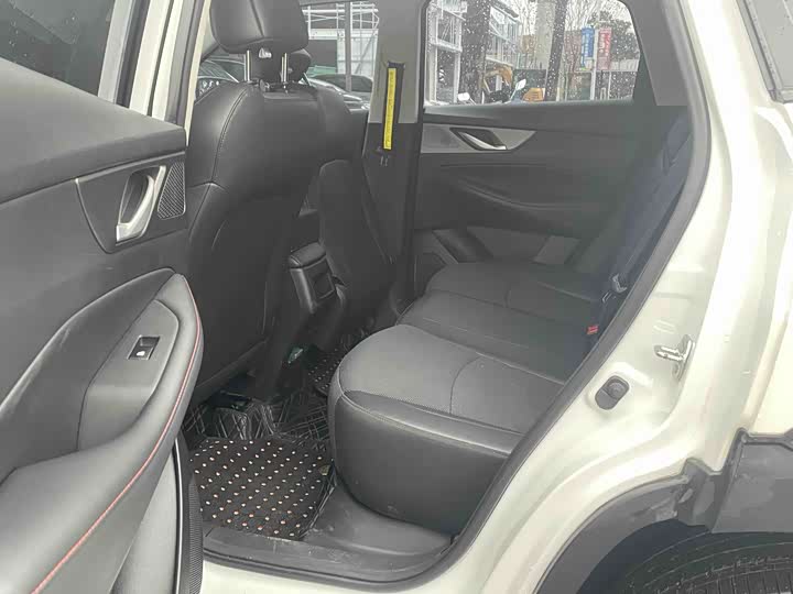 Фото 8 - Changan CS35 Plus