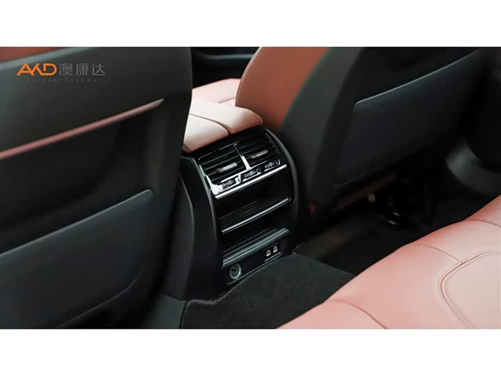 Фото 9 - BMW 5 Series