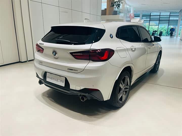Фото 4 - BMW X2