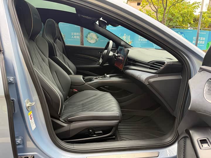 Фото 4 - BYD Seal