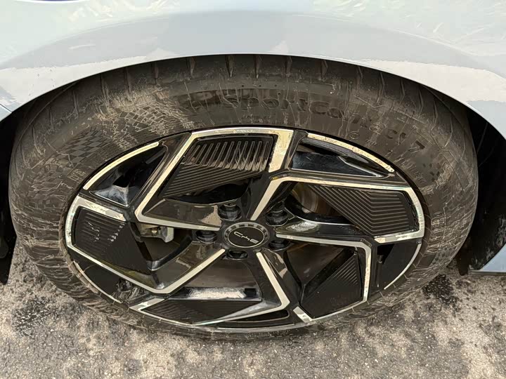 Фото 6 - BYD Seal