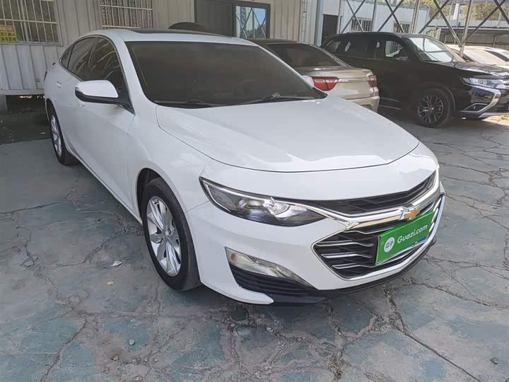 Фото 4 - Chevrolet Malibu XL