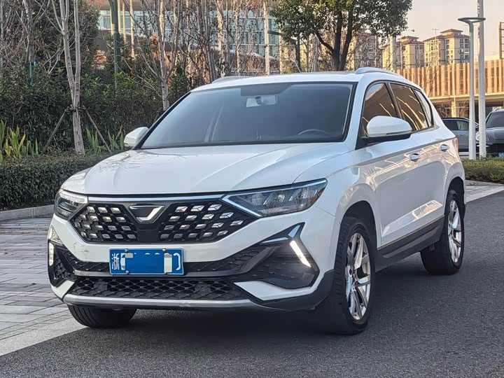 Фото 1 - Jetta VS5