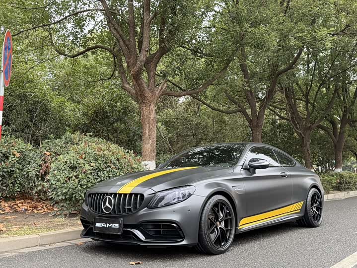 Фото 1 - Mercedes-Benz C-Class AMG