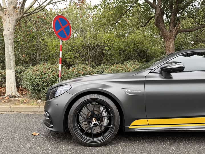 Фото 4 - Mercedes-Benz C-Class AMG