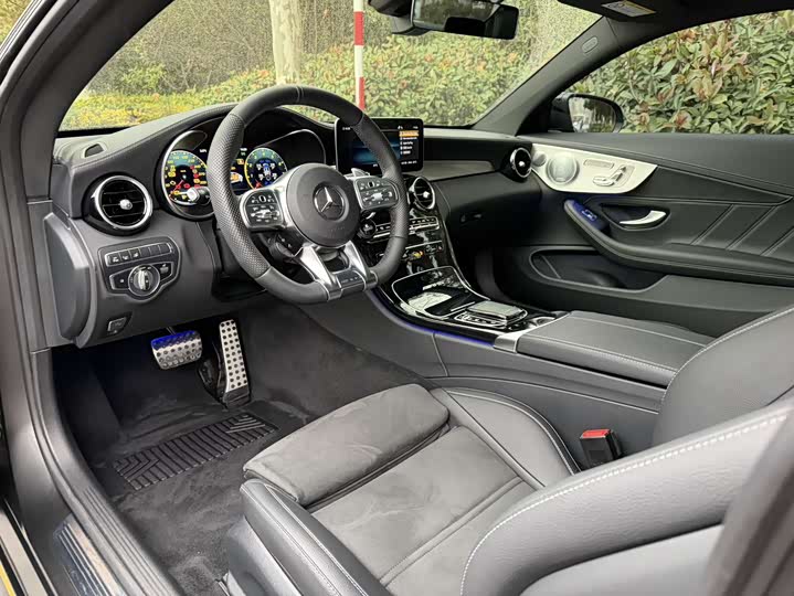 Фото 5 - Mercedes-Benz C-Class AMG