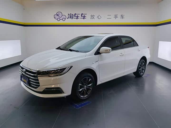 Фото 1 - BYD Qin