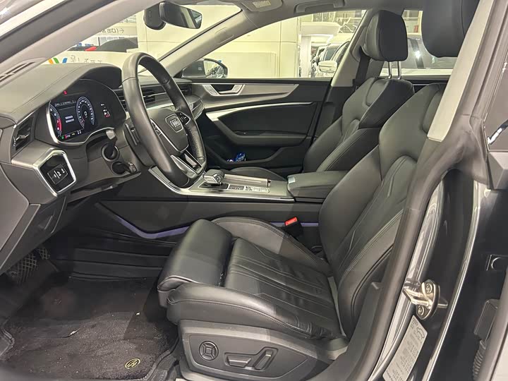 Фото 4 - Audi A7