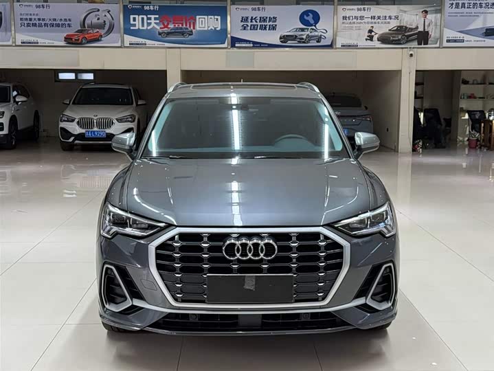Фото 2 - Audi Q3
