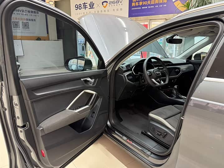 Фото 9 - Audi Q3