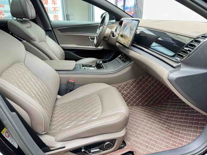 Фото 7 - BYD Han