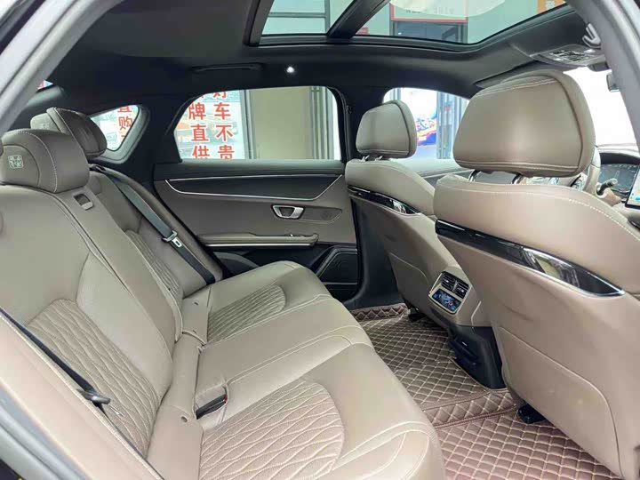 Фото 9 - BYD Han