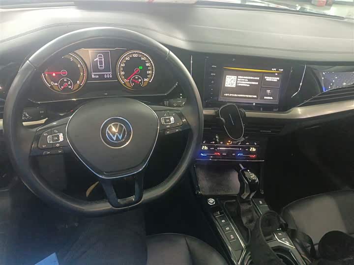 Фото 5 - Volkswagen Passat