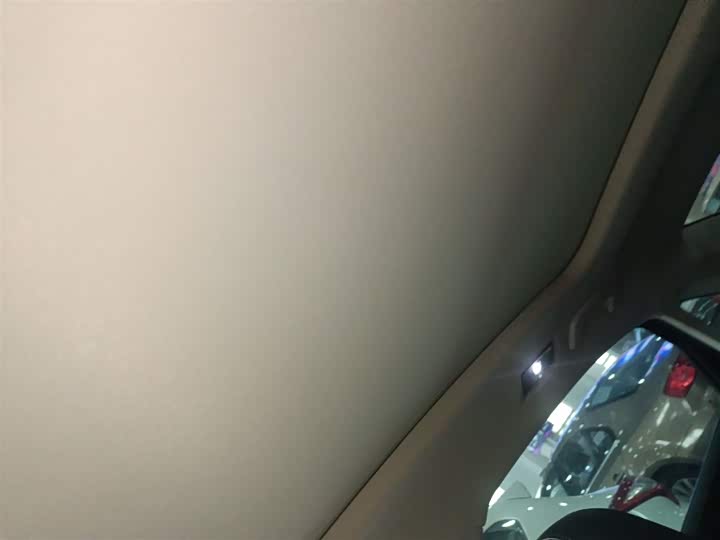 Фото 8 - Volkswagen Passat