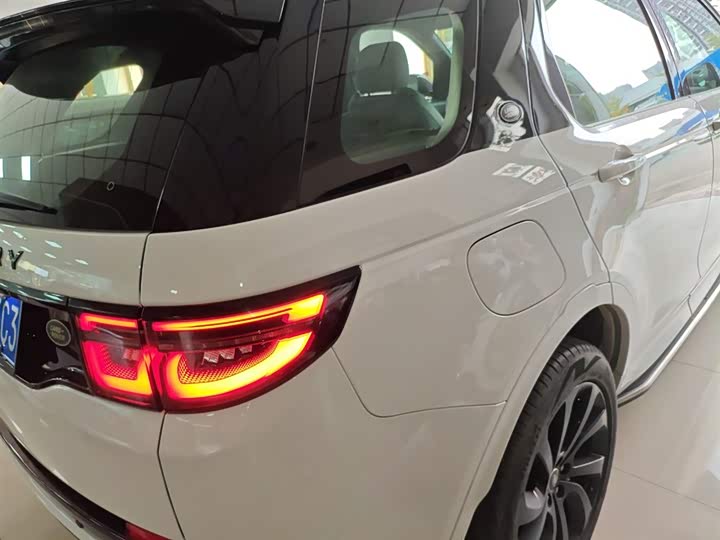 Фото 8 - Land Rover Discovery Sport