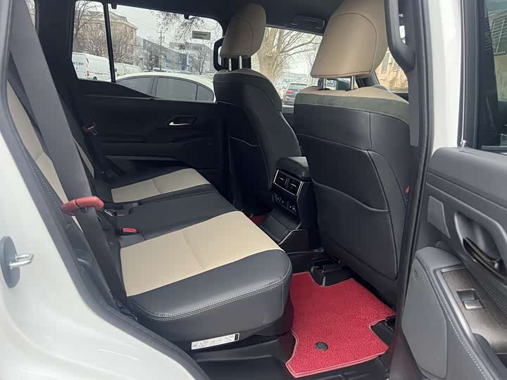 Фото 7 - Lexus GX