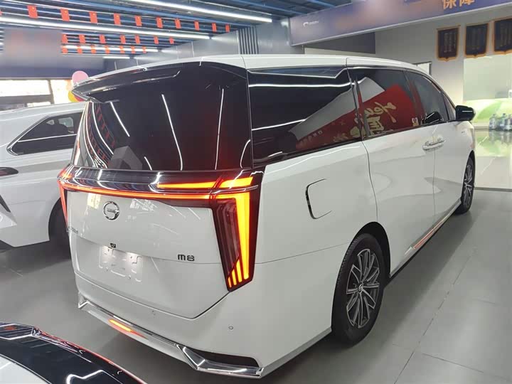 Фото 7 - GAC Trumpchi M8